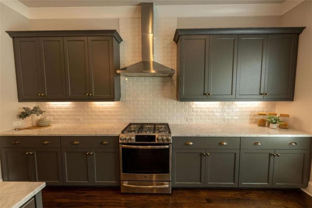 4 bedroom, 4 bathroom, 2,160 sq ft townhouse under contract at 130 Clover Court, Roswell, GA 30075 — photo 5