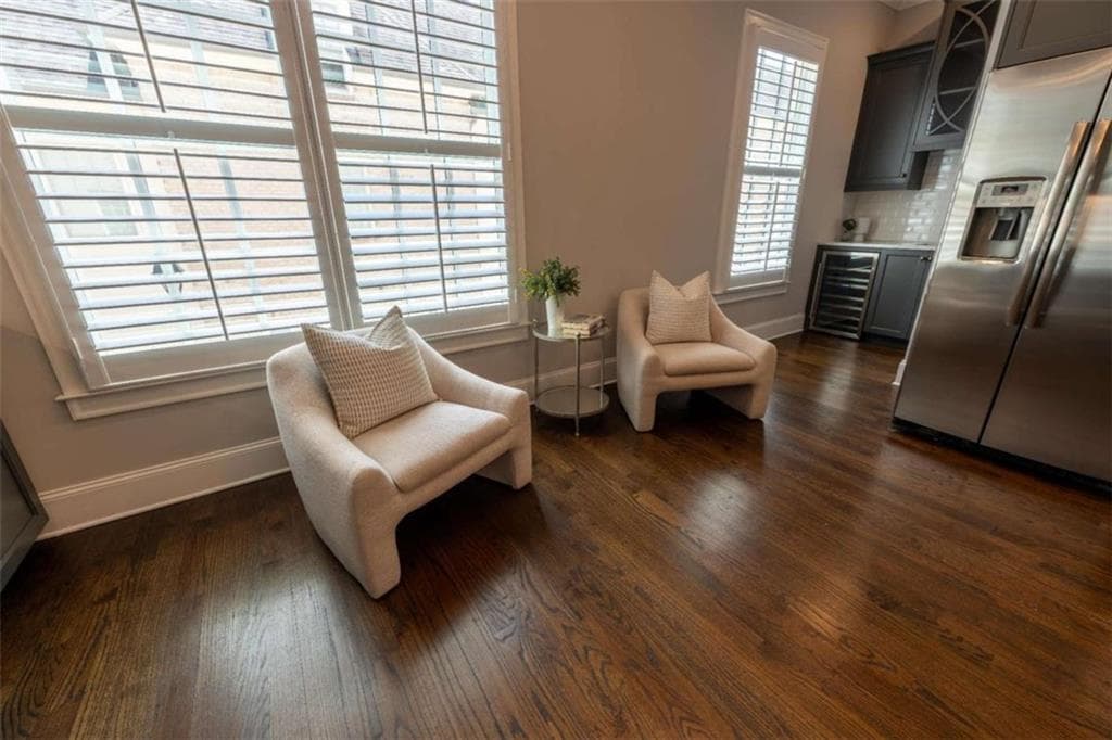 4 bedroom, 4 bathroom, 2,160 sq ft townhouse under contract at 130 Clover Court, Roswell, GA 30075 — photo 6