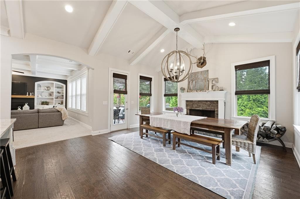 6 bedroom, 5 bathroom, 5,929 sq ft single family residence under contract at 126 Windfields Lane, Woodstock, GA 30188 — photo 7