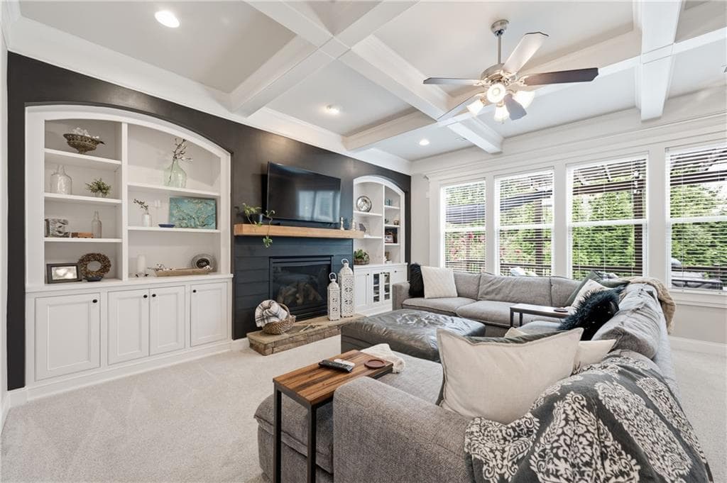 6 bedroom, 5 bathroom, 5,929 sq ft single family residence under contract at 126 Windfields Lane, Woodstock, GA 30188 — photo 9