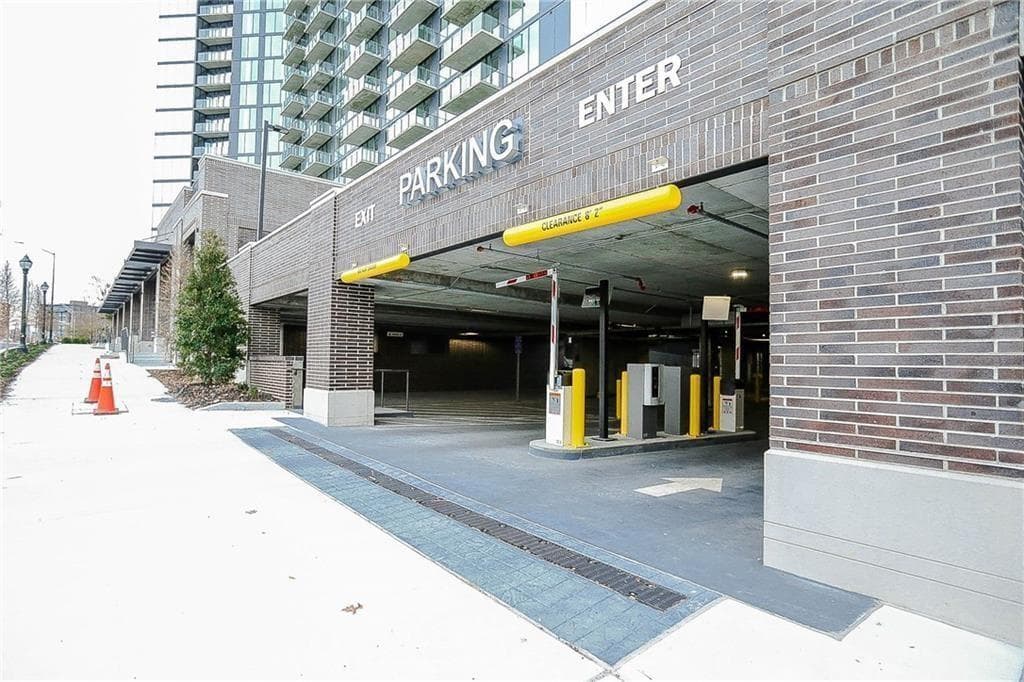 1 bedroom, 1 bathroom condominium for rent at 788 W Marietta Street 811, Atlanta, GA 30318 for $1,800 a month — photo 1 of 13