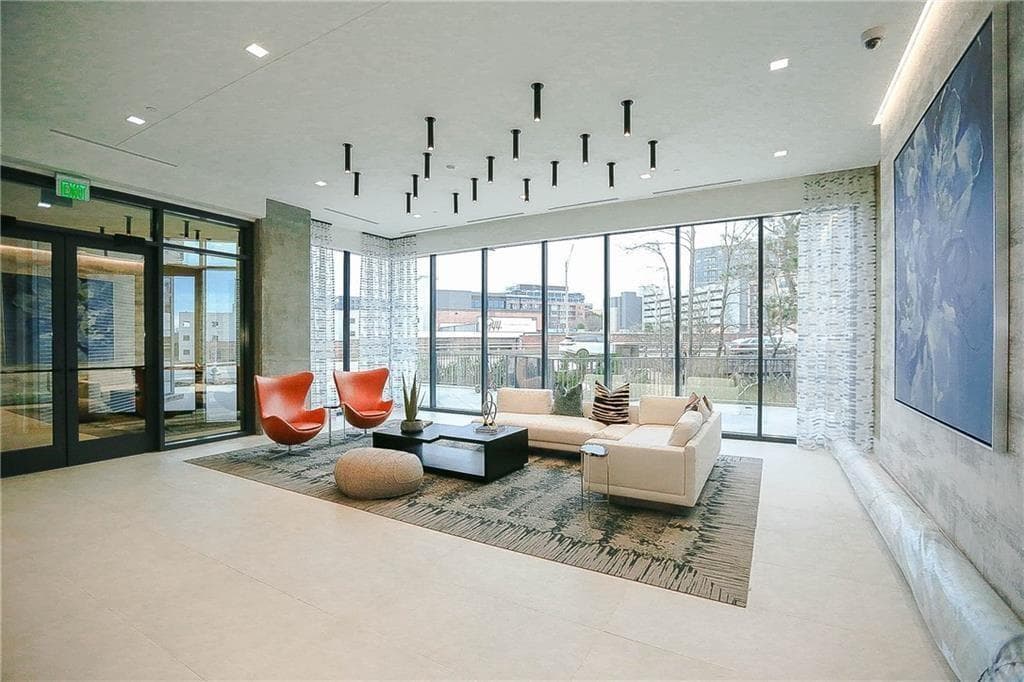 1 bedroom, 1 bathroom condominium for rent at 788 W Marietta Street 811, Atlanta, GA 30318 for $1,800 a month — photo 3