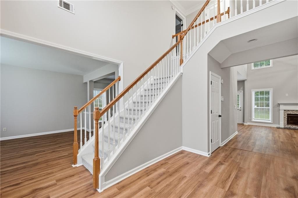 5 bedroom, 3 bathroom, 2,513 sq ft single family residence for sale at 3747 Milford Place, Atlanta, GA 30331 — photo 7