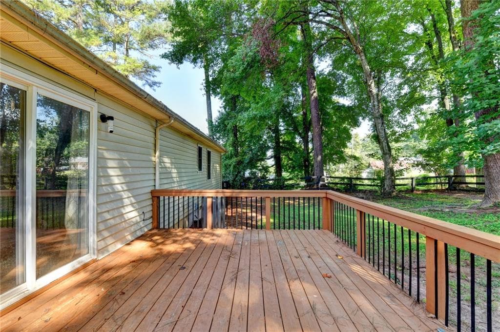 3 bedroom, 2 bathroom, 1,418 sq ft single family residence for sale at 5211 Ponderosa Farm Road, Gainesville, GA 30507 — photo 10