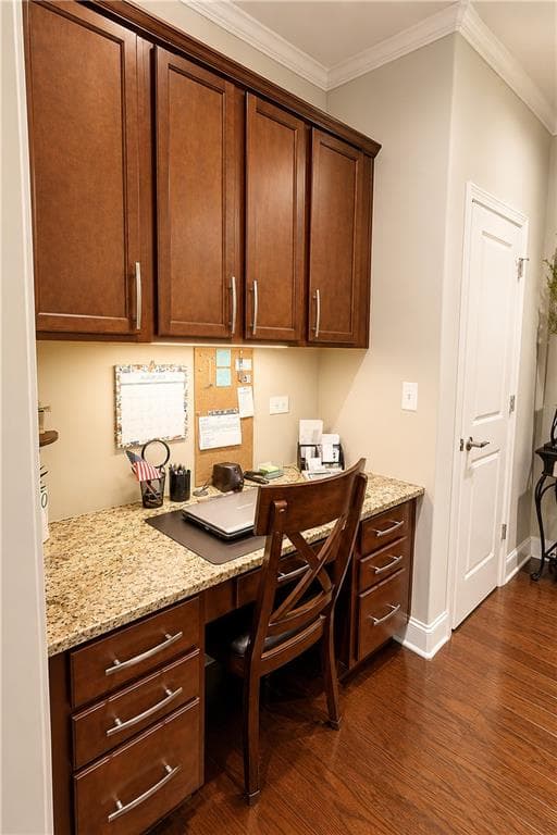 3 bedroom, 3 bathroom, 2,255 sq ft condominium for sale at 2680 Middlecreek Way, Cumming, GA 30041 — photo 5