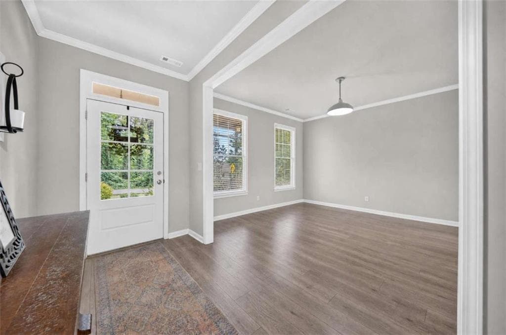 4 bedroom, 3 bathroom, 2,499 sq ft single family residence for sale at 249 Borders Street, Jefferson, GA 30549 — photo 6