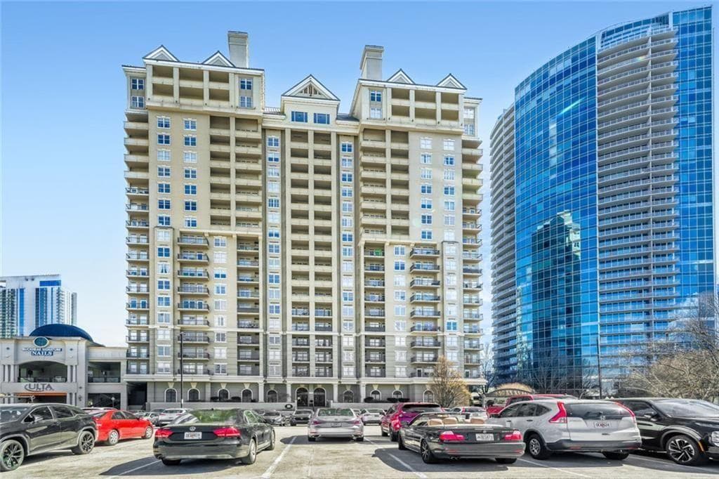 2 bedroom, 2 bathroom, 1,567 sq ft condominium sold at 3334 Peachtree Road 1208, Atlanta, GA 30326