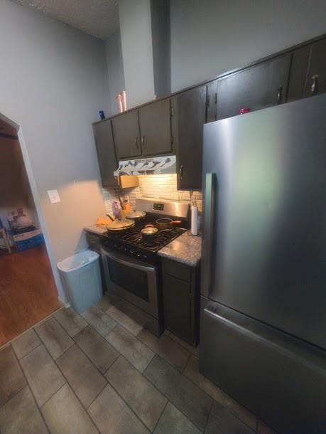 3 bedroom, 2 bathroom, 1,092 sq ft single family residence for sale at 7010 Winkfield Place, South Fulton, GA 30349 — photo 4