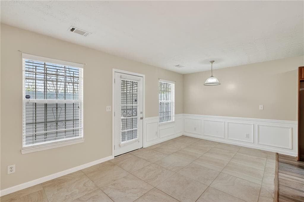 2 bedroom, 3 bathroom, 1,433 sq ft townhouse for rent at 2764 Vining Ridge Terrace, Decatur, GA 30034 for $1,700 a month — photo 8