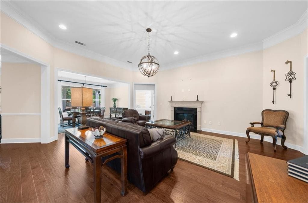3 bedroom, 3 bathroom, 2,350 sq ft single family residence under contract at 3457 Locust Cove Road, Gainesville, GA 30504 — photo 6