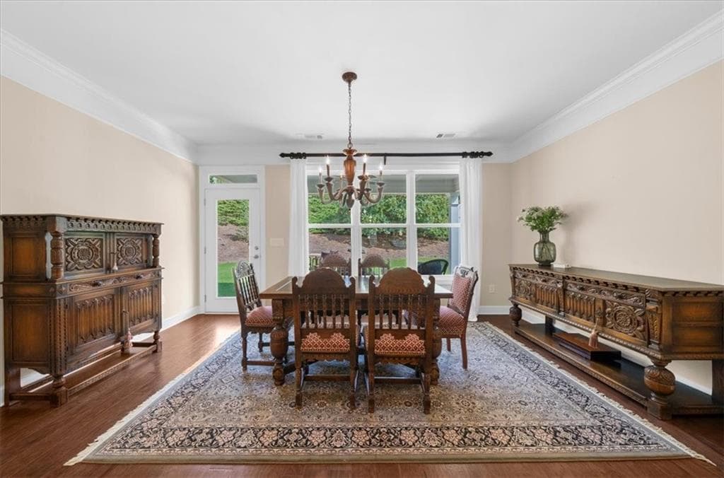 3 bedroom, 3 bathroom, 2,350 sq ft single family residence under contract at 3457 Locust Cove Road, Gainesville, GA 30504 — photo 8
