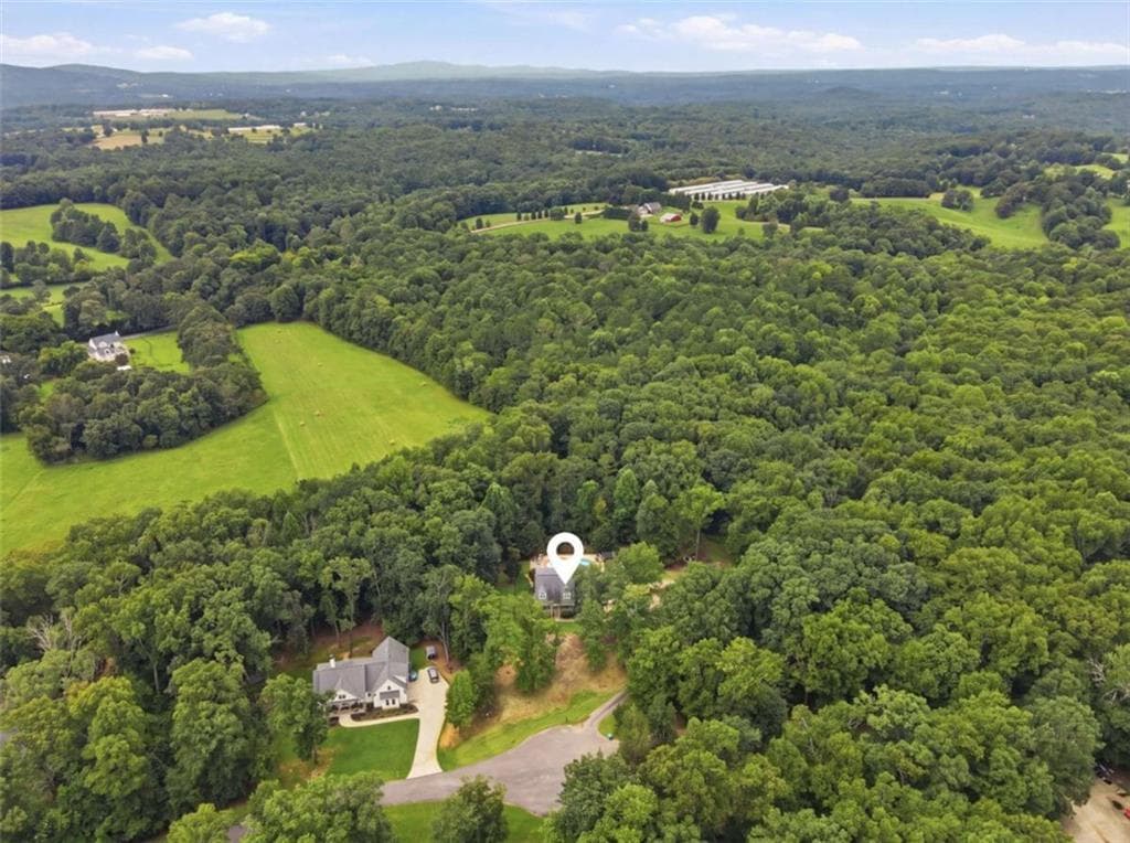 5 bedroom, 4 bathroom, 3,452 sq ft single family residence for sale at 363 White Tail Ridge Road, Jasper, GA 30143 — photo 3