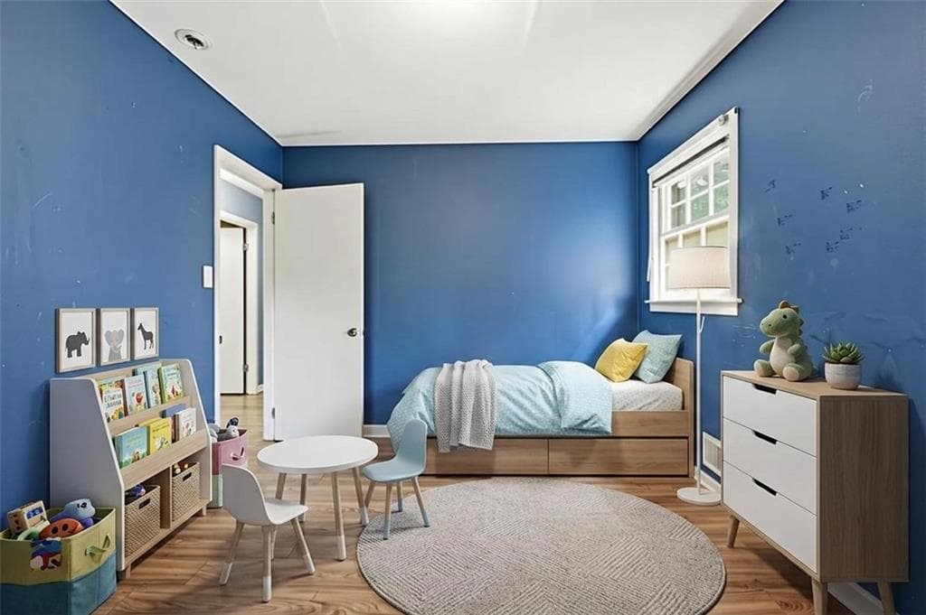 4 bedroom, 2 bathroom, 1,000 sq ft single family residence for sale at 2970 Carriage Lane, College Park, GA 30349 — photo 6