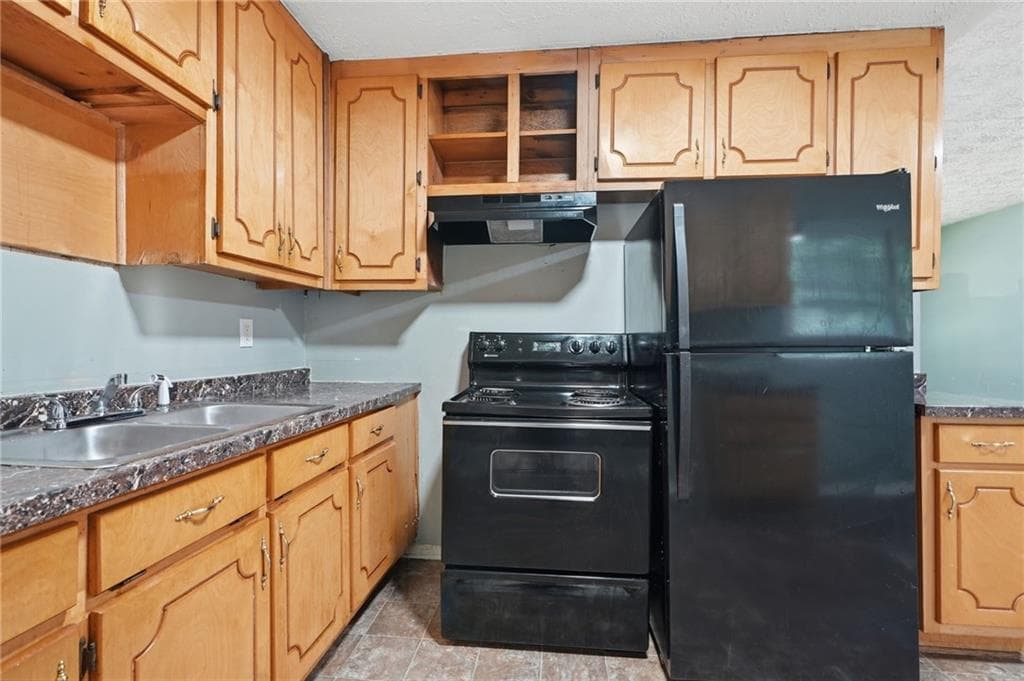 4 bedroom, 2 bathroom, 1,000 sq ft single family residence for sale at 2970 Carriage Lane, College Park, GA 30349 — photo 10