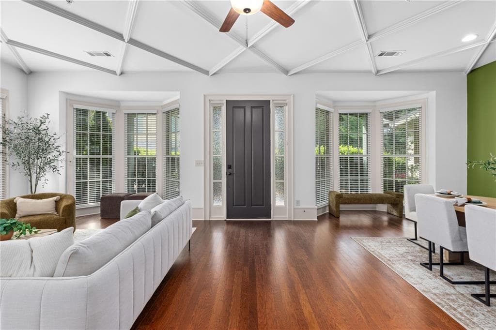 3 bedroom, 4 bathroom, 2,858 sq ft townhouse under contract at 6015 Webster Circle, Norcross, GA 30071 — photo 7