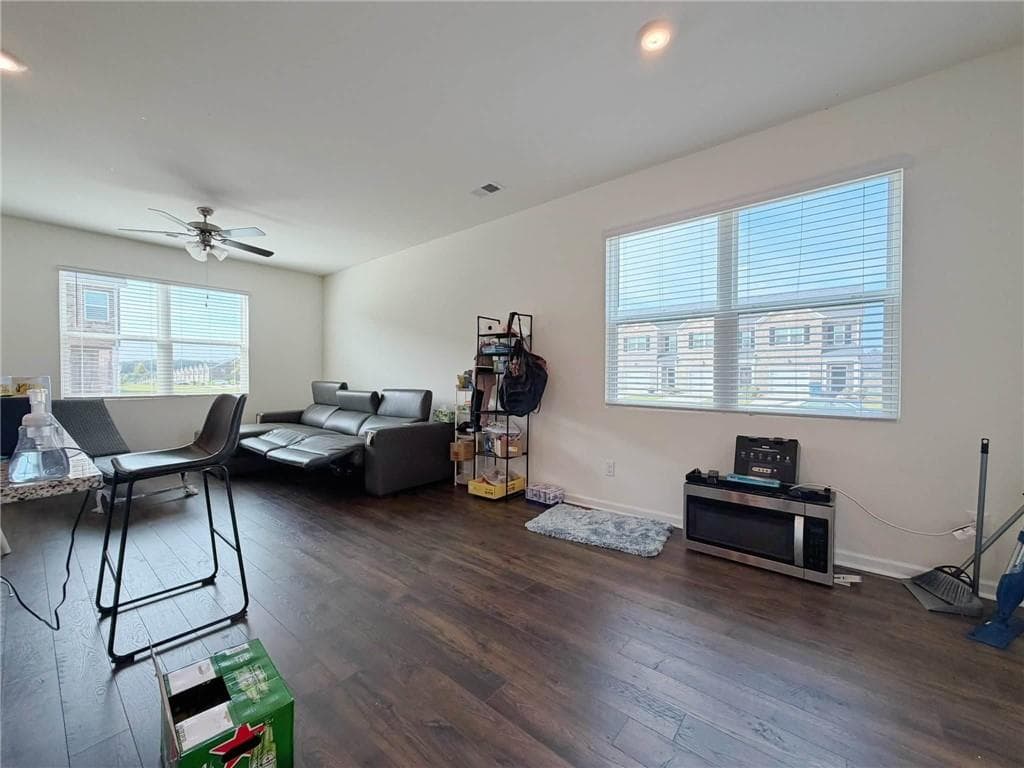 3 bedroom, 3 bathroom, 1,516 sq ft townhouse for sale at 615 Dairy Drive, Stockbridge, GA 30281 — photo 6