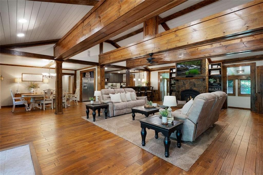 3 bedroom, 3 bathroom, 3,549 sq ft single family residence for sale at 2064 Knight Road, Ellijay, GA 30540 — photo 10