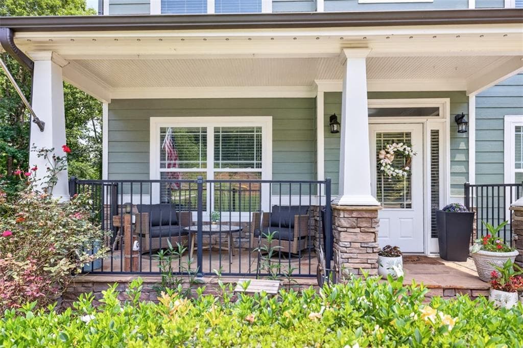 5 bedroom, 5 bathroom, 3,826 sq ft single family residence for sale at 5370 Shadow Walk Way, Gainesville, GA 30507 — photo 7