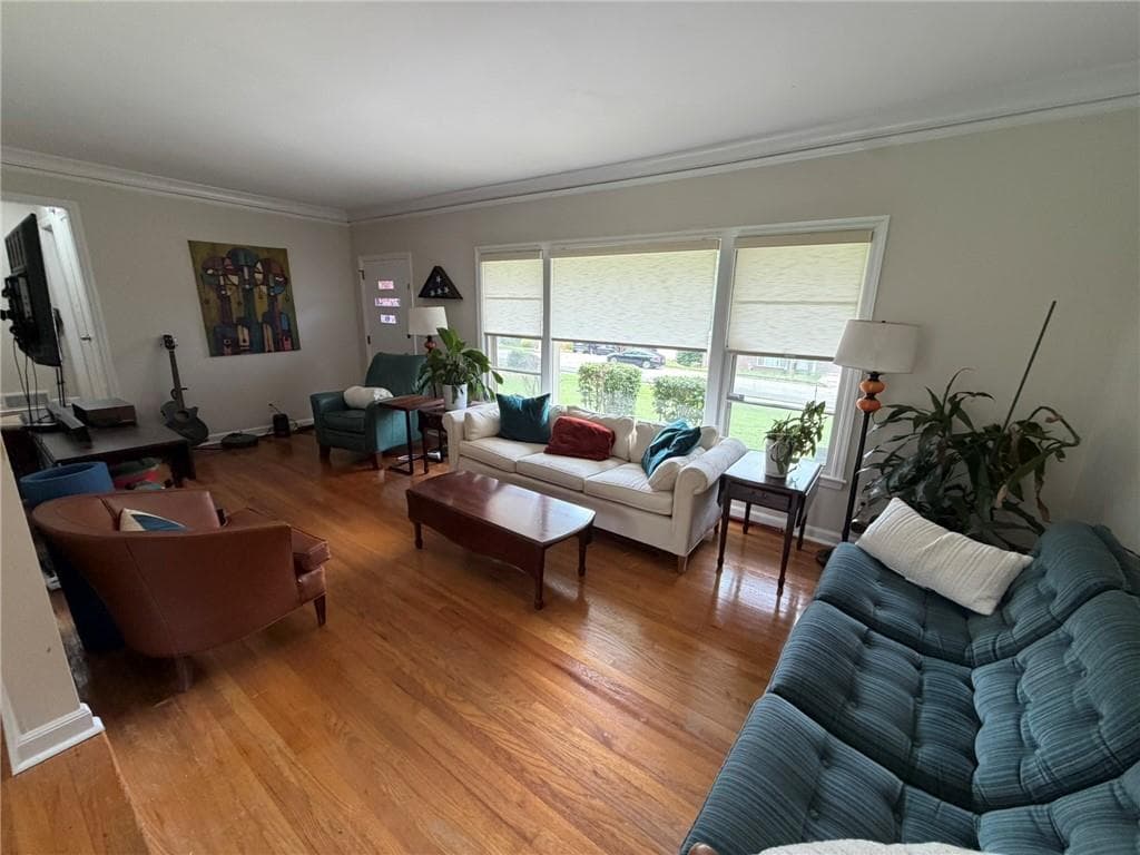 3 bedroom, 2 bathroom, 1,239 sq ft single family residence for rent at 2465 Miriam Lane, Decatur, GA 30032 for $2,250 a month — photo 6