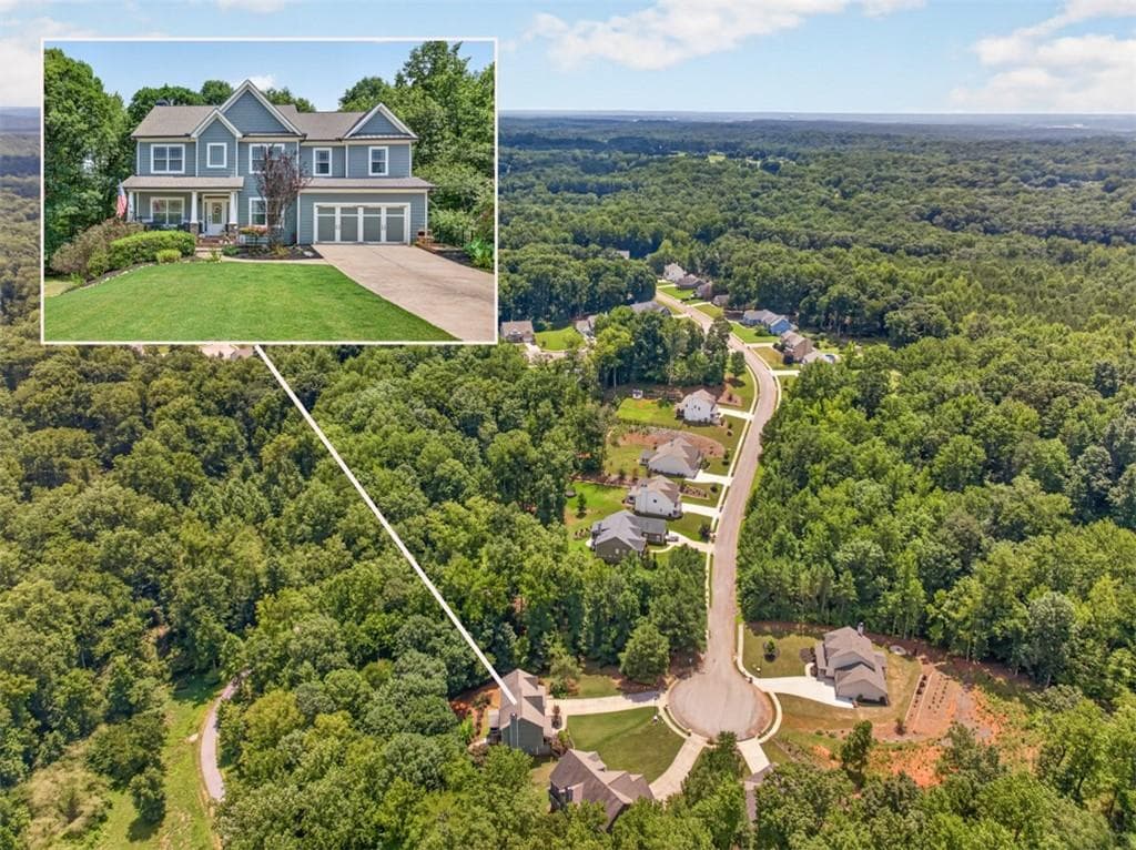 5 bedroom, 5 bathroom, 3,826 sq ft single family residence for sale at 5370 Shadow Walk Way, Gainesville, GA 30507 — photo 2