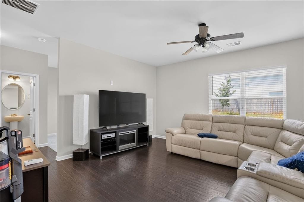 4 bedroom, 3 bathroom, 3,314 sq ft single family residence for sale at 616 Blue Ash Court, Mcdonough, GA 30253 — photo 10