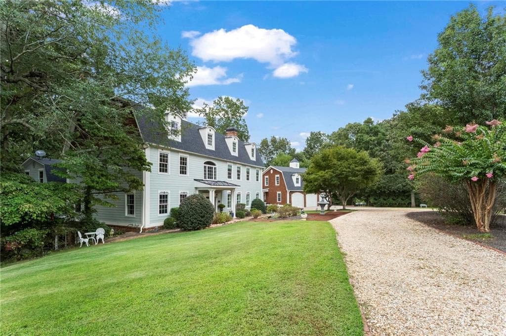 8 bedroom, 7 bathroom, 9,036 sq ft single family residence for sale at 285 Old Hornage Road, Ball Ground, GA 30107 — photo 2
