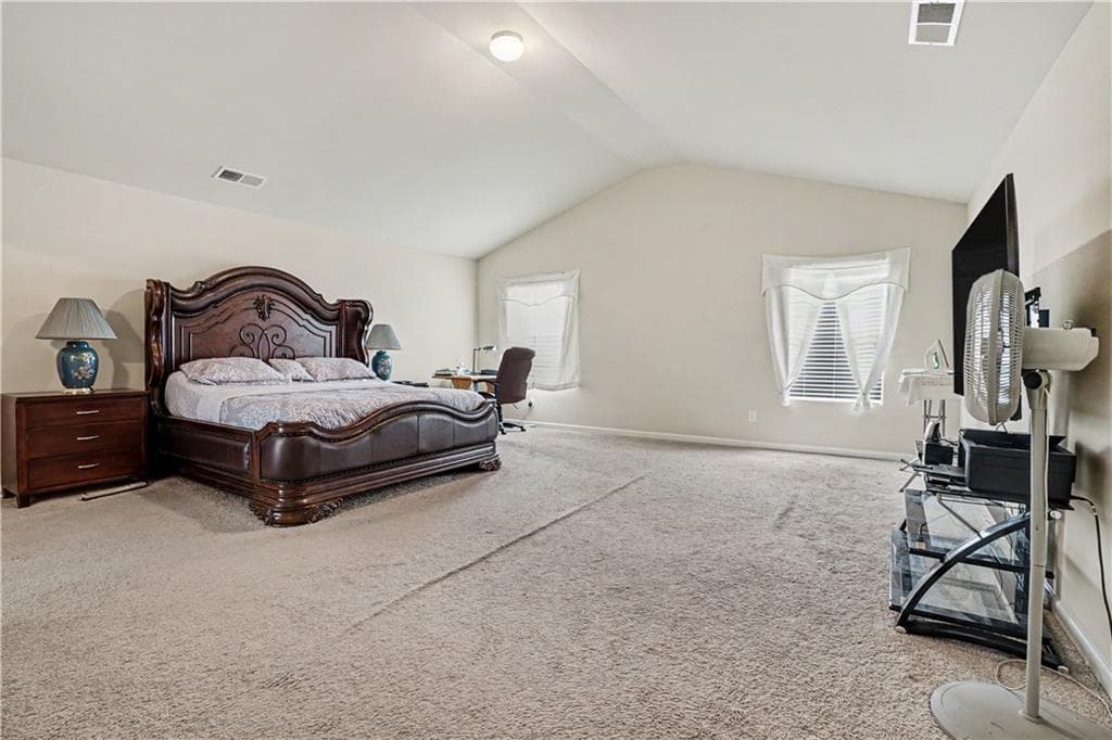 5 bedroom, 3 bathroom, 2,485 sq ft single family residence for sale at 325 Horizon Trace, Loganville, GA 30052 — photo 6