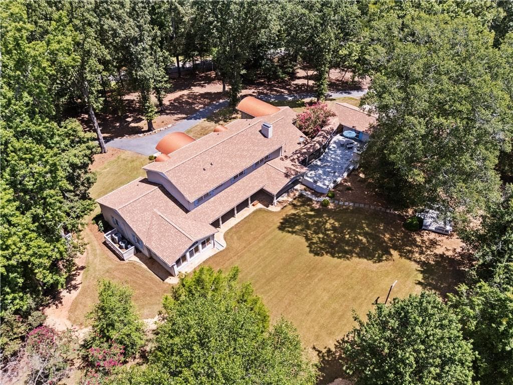 5 bedroom, 5 bathroom, 5,618 sq ft single family residence for sale at 240 Deerfield Road, Bogart, GA 30622 — photo 9