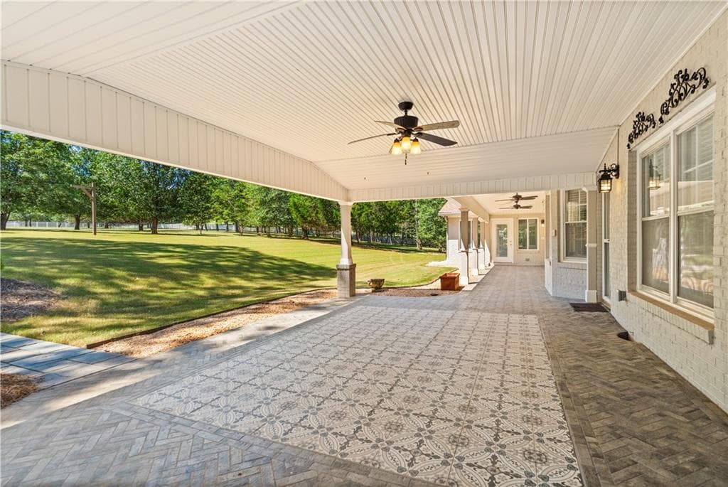 5 bedroom, 5 bathroom, 5,618 sq ft single family residence for sale at 240 Deerfield Road, Bogart, GA 30622 — photo 6