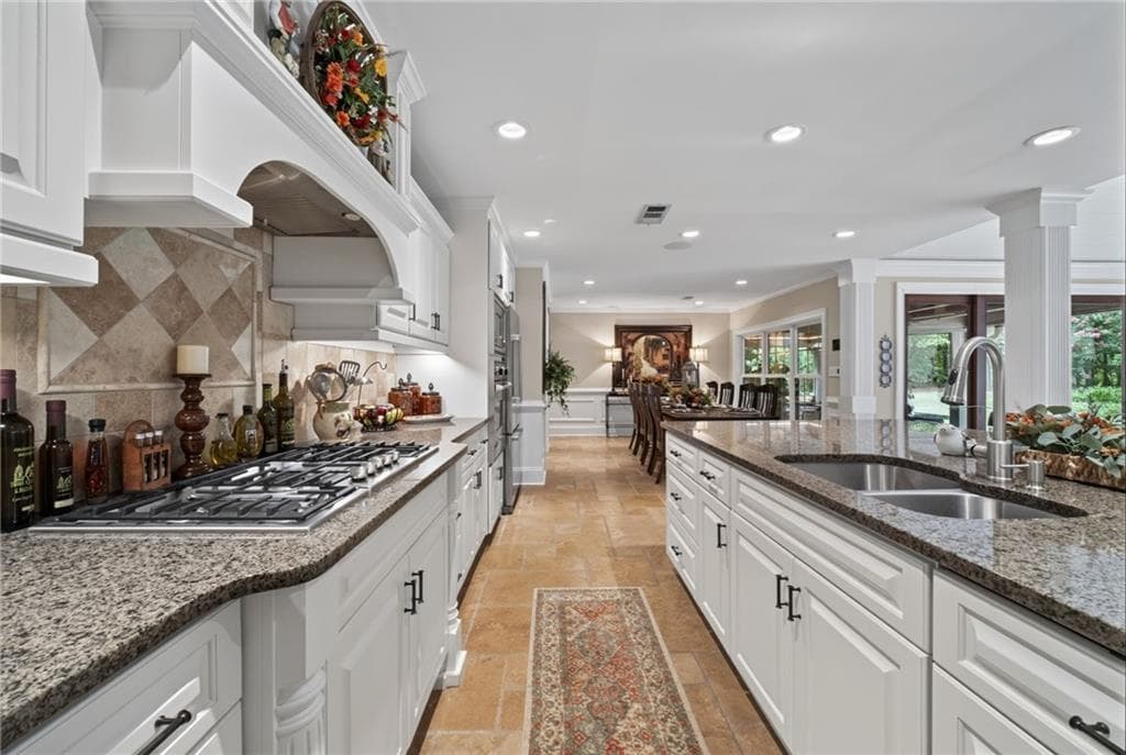 4 bedroom, 6 bathroom, 4,971 sq ft single family residence for sale at 1601 Broadnax Mill Road, Loganville, GA 30052 — photo 8