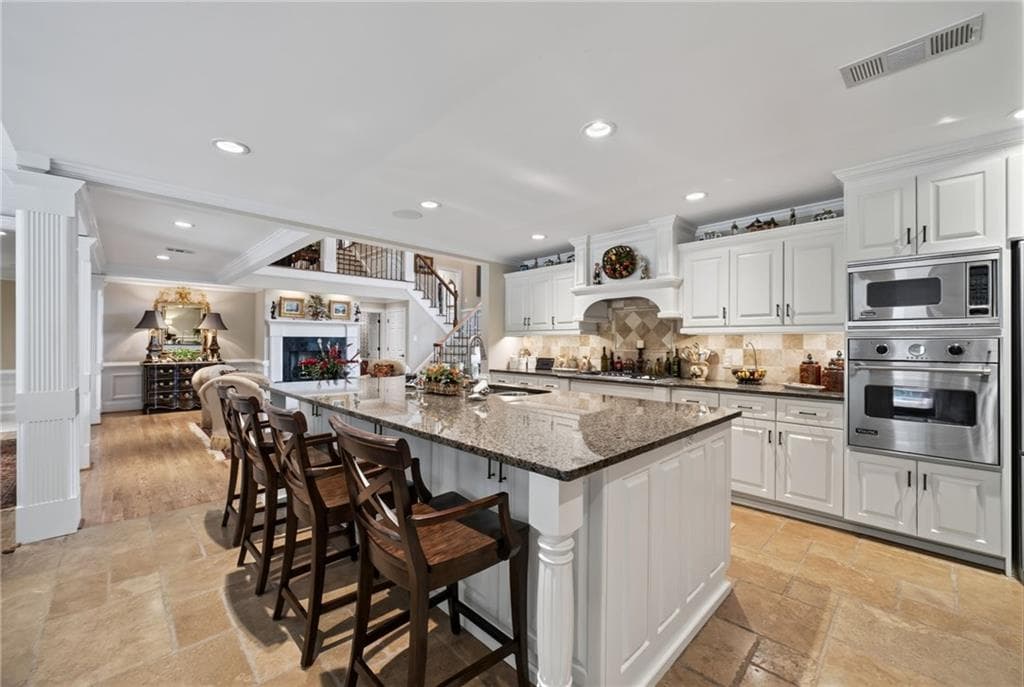 4 bedroom, 6 bathroom, 4,971 sq ft single family residence for sale at 1601 Broadnax Mill Road, Loganville, GA 30052 — photo 9