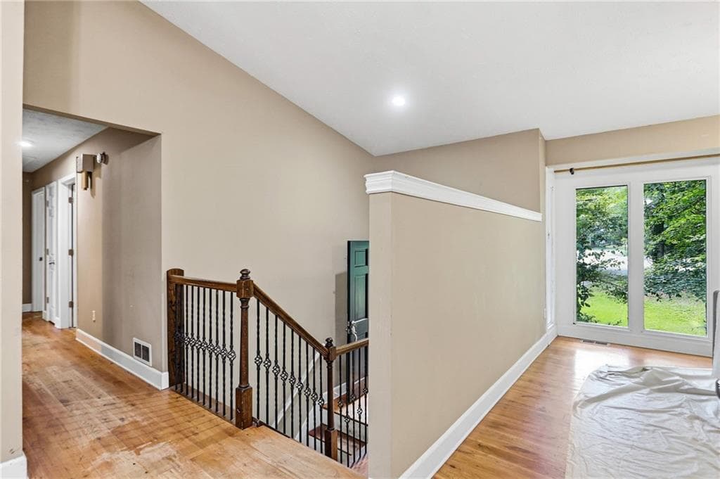4 bedroom, 3 bathroom, 2,049 sq ft single family residence for sale at 819 Tramore Court, Powder Springs, GA 30127 — photo 10