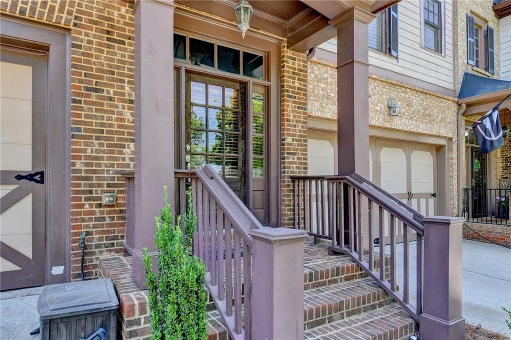 4 bedroom, 5 bathroom, 4,804 sq ft townhouse under contract at 6961 Fellowship Lane, Flowery Branch, GA 30542 — photo 5