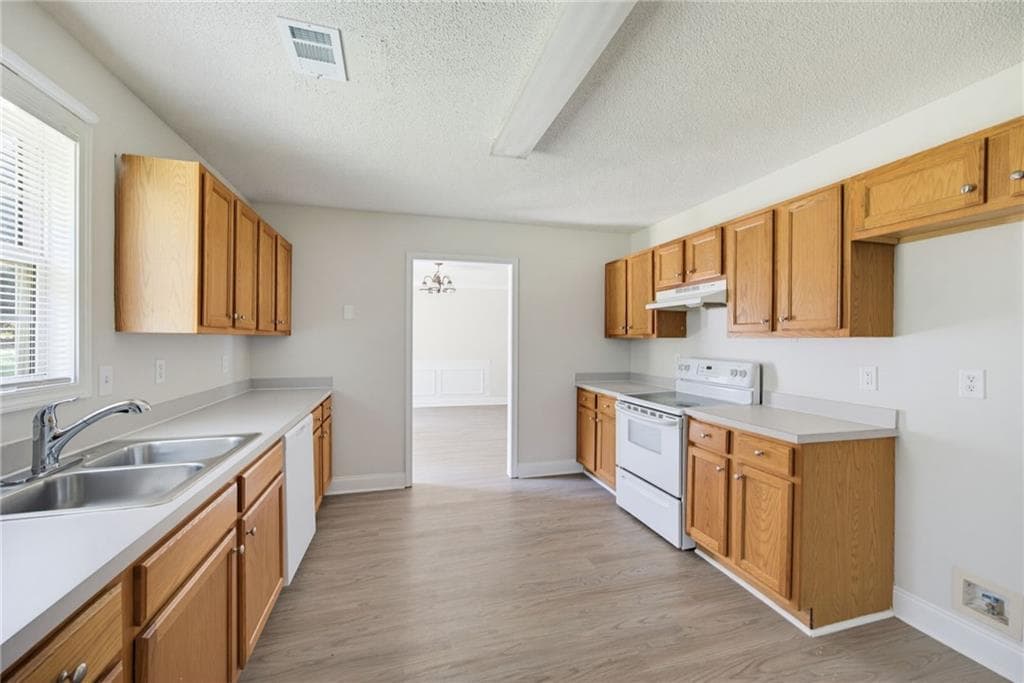 3 bedroom, 2 bathroom, 1,607 sq ft single family residence for sale at 31 Adair Cove, Dallas, GA 30157 — photo 9