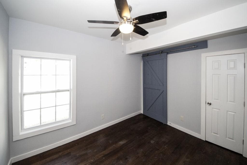 3 bedroom, 2 bathroom, 1,008 sq ft single family residence under contract at 1110 McDaniel Street, Atlanta, GA 30310 — photo 9