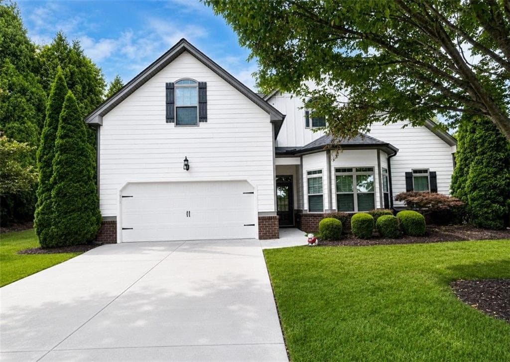4 bedroom, 4 bathroom, 2,793 sq ft single family residence for sale at 1305 Horseshoe Creek Lane, Cumming, GA 30041 — photo 1 of 24