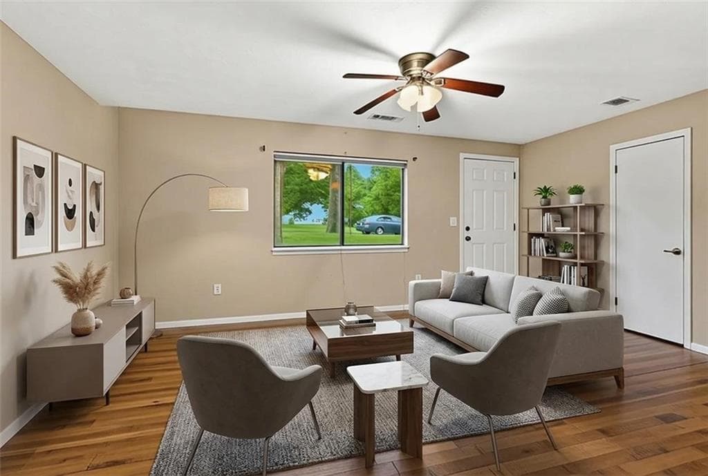 5 bedroom, 2 bathroom, 1,375 sq ft single family residence for sale at 1630 Liberty Valley, Decatur, GA 30032 — photo 5