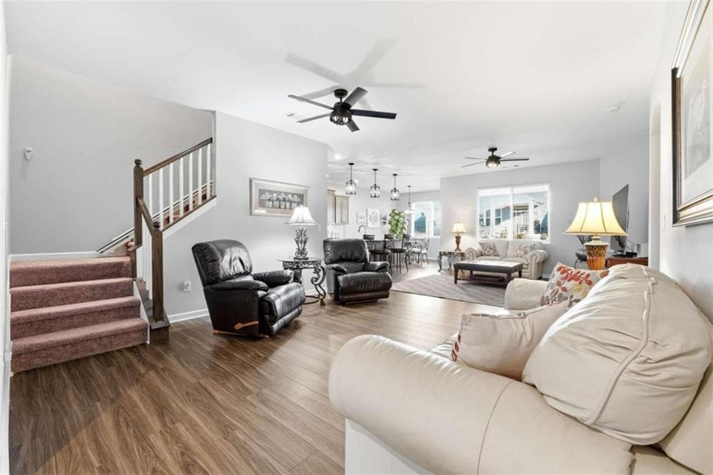 3 bedroom, 2 bathroom, 2,409 sq ft single family residence for rent at 24 Aspen Way, Dallas, GA 30157 for $2,100 a month — photo 3
