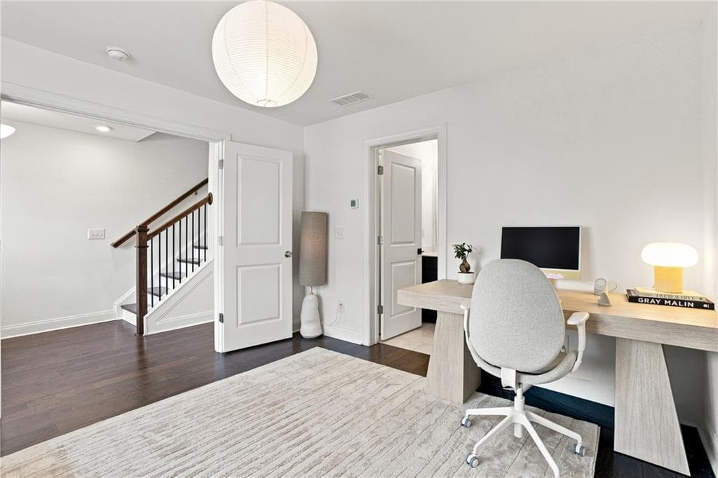 3 bedroom, 4 bathroom, 1,903 sq ft townhouse for sale at 3292 Allgood Lane, Scottdale, GA 30079 — photo 10