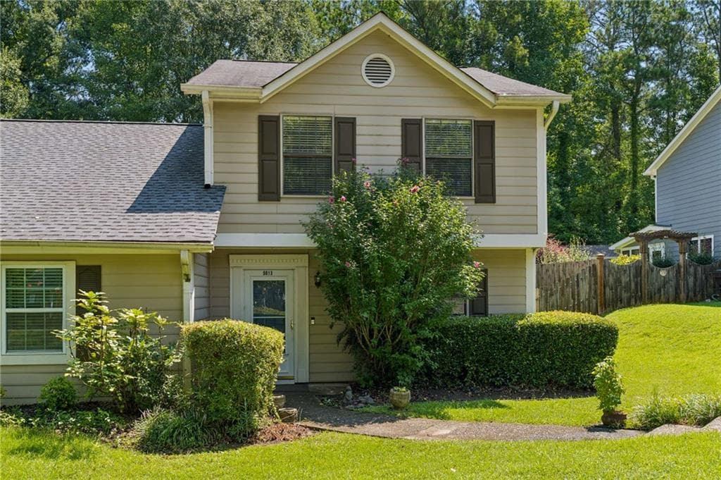 5013 Village Green Way