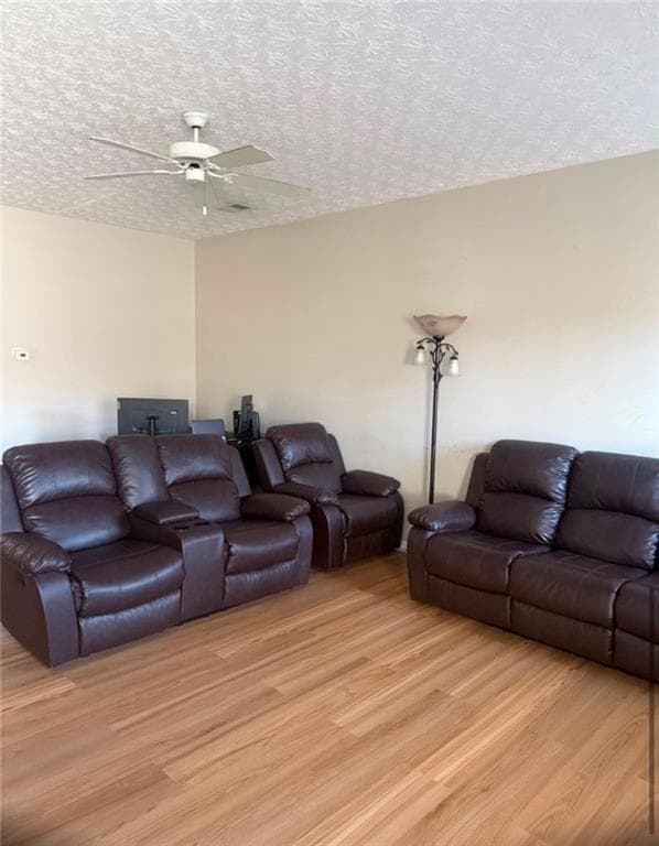 3 bedroom, 3 bathroom, 1,548 sq ft townhouse for rent at 5347 Langston Way, Norcross, GA 30071 for $2,400 a month — photo 3