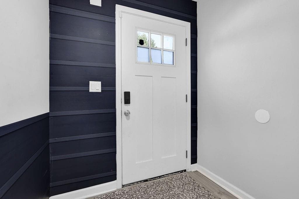 2 bedroom, 3 bathroom, 1,036 sq ft townhouse for sale at 442 Prince Of Wales, Stone Mountain, GA 30083 — photo 8