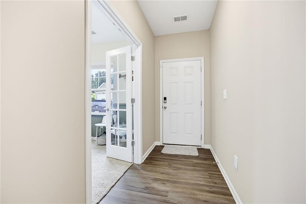 3 bedroom, 2 bathroom, 1,759 sq ft single family residence under contract at 117 Sorrento Drive, Cartersville, GA 30120 — photo 4