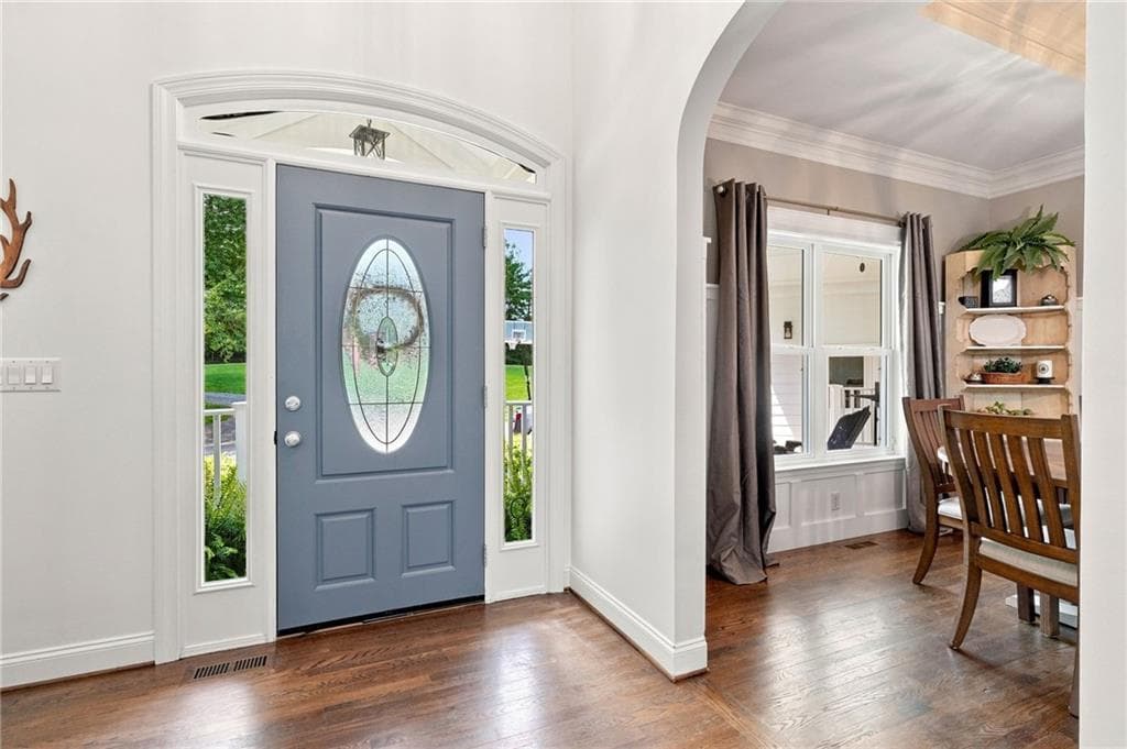 4 bedroom, 4 bathroom, 4,950 sq ft single family residence for sale at 7554 Heardsville Circle, Cumming, GA 30028 — photo 6