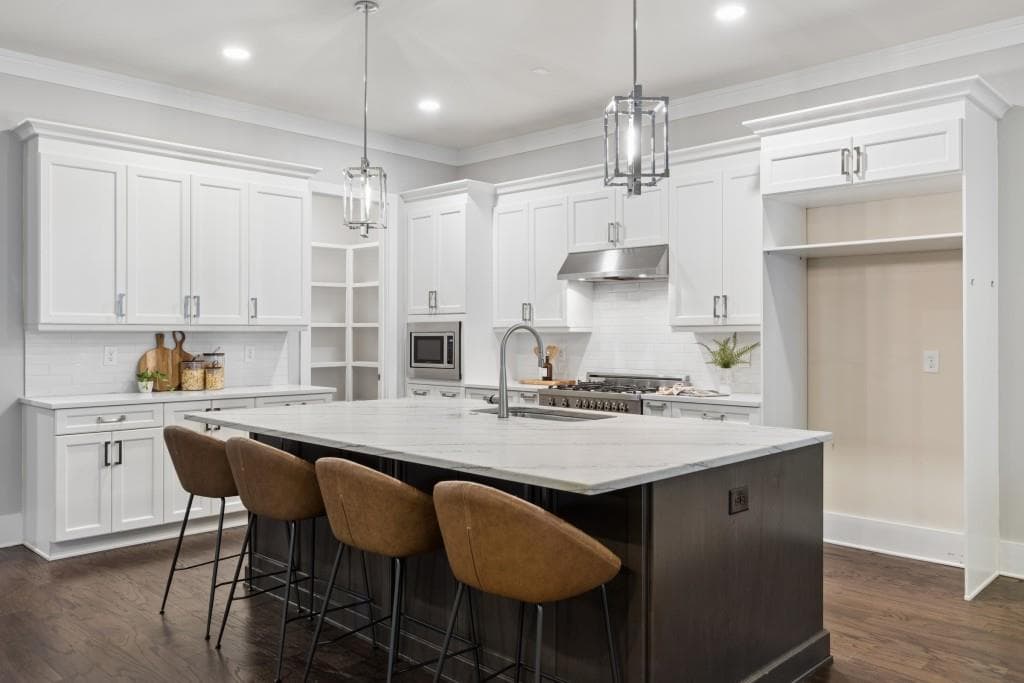 5 bedroom, 5 bathroom, 3,764 sq ft townhouse for sale at 2974 Hermance Drive, Atlanta, GA 30319 — photo 6