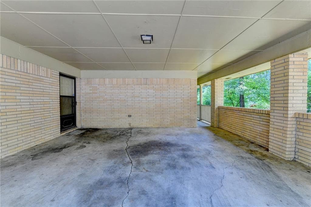 3 bedroom, 2 bathroom, 1,556 sq ft single family residence for sale at 1138 Woodland Circle, Lawrenceville, GA 30043 — photo 3