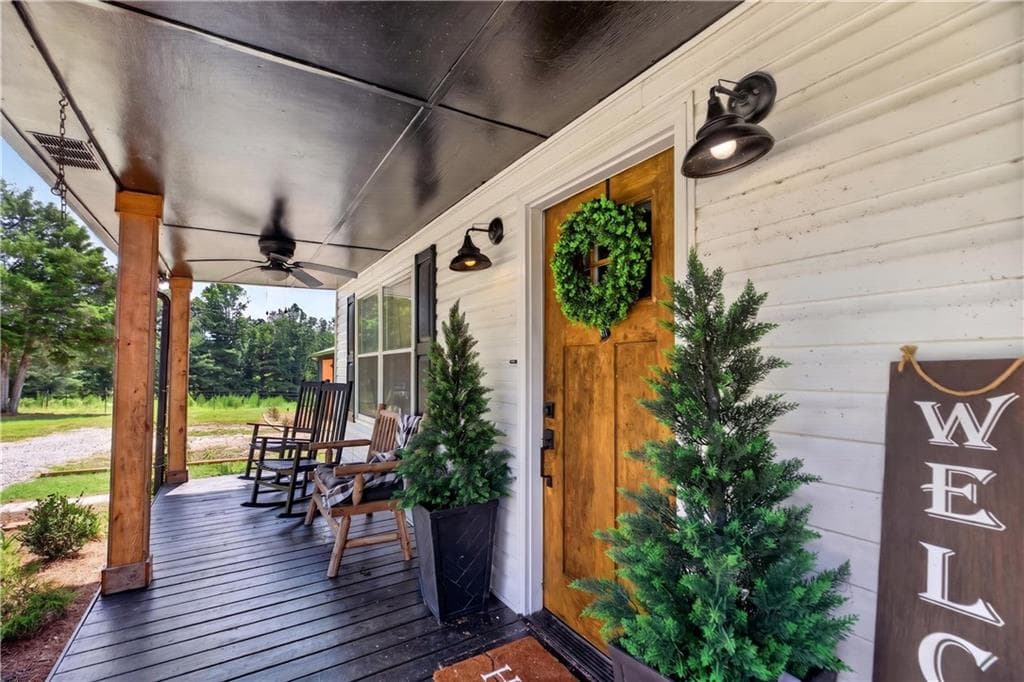 3 bedroom, 2 bathroom, 1,410 sq ft single family residence under contract at 303 Mtn View Clubhouse Road, Buchanan, GA 30113 — photo 9