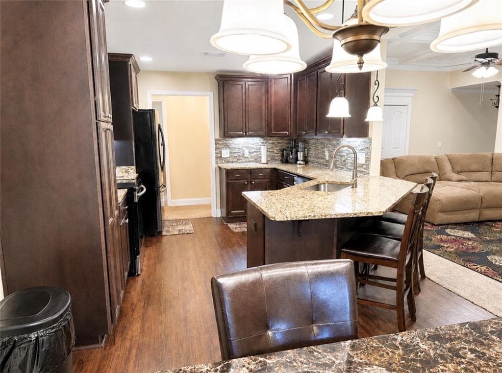 4 bedroom, 2 bathroom, 1,903 sq ft single family residence for sale at 105 Mcewen Court, Perry, GA 31069 — photo 8