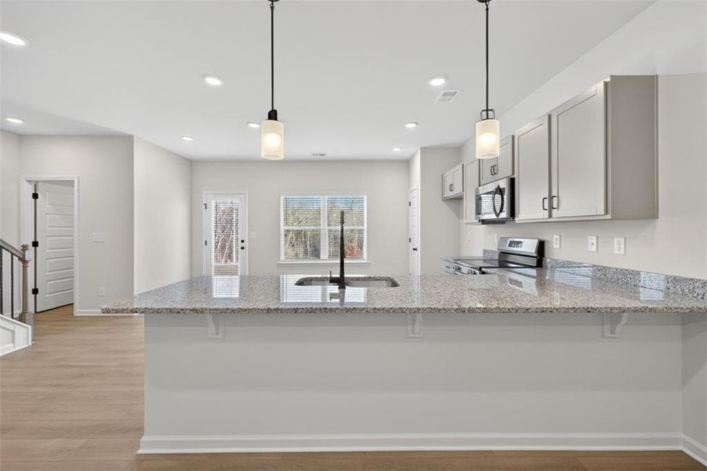 3 bedroom, 3 bathroom, 1,725 sq ft townhouse for sale at 2255 Ravencliff Drive 119, Austell, GA 30168 — photo 8