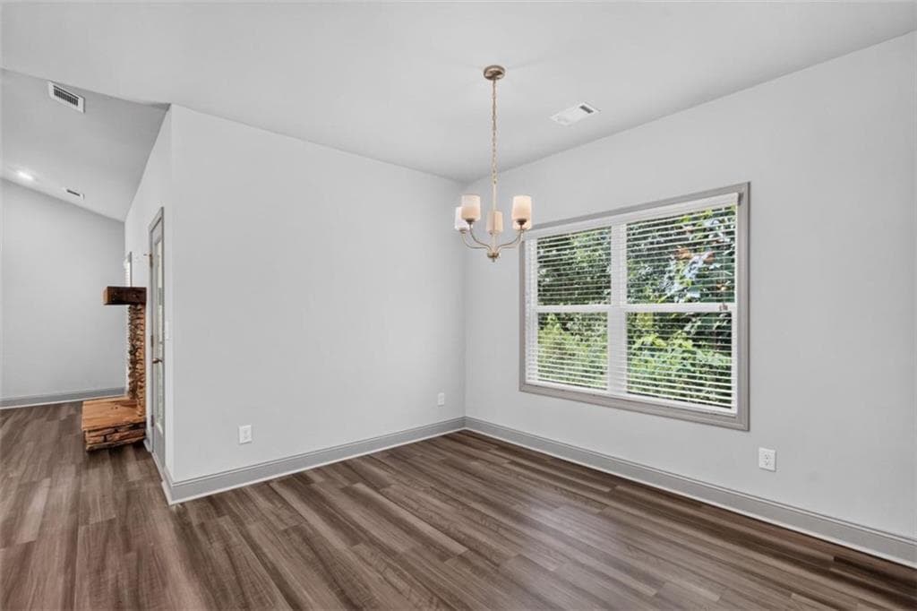 3 bedroom, 3 bathroom, 2,250 sq ft single family residence for sale at 137 Holtz Drive, Carrollton, GA 30117 — photo 9